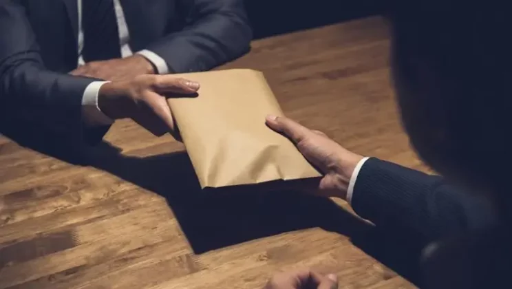 محامي قضايا رشوة في السعودية