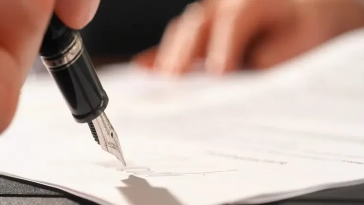 كيفية رفع شكوى على شركة في القطاع الخاص